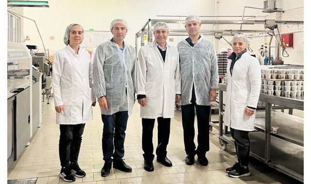 Bulgaristan Konsolosu Bozhilov'dan Kardelen kestane şekerine tam not