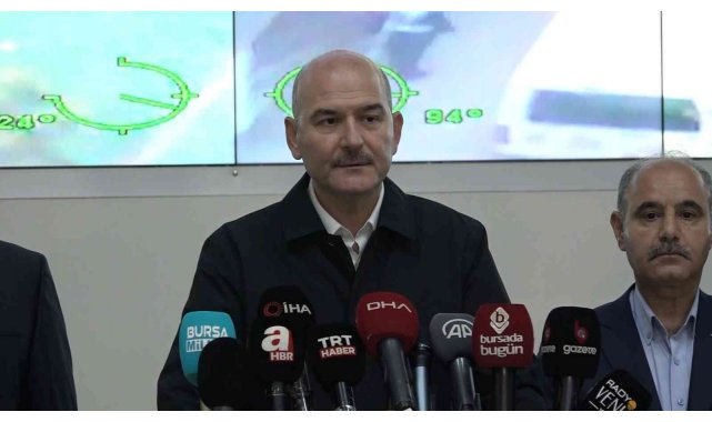 İçişleri Bakanı Soylu'nun yönettiği operasyondan nefes kesen görüntüler