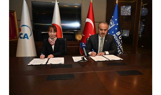 İmzalar 'depreme dirençli' Bursa için atıldı