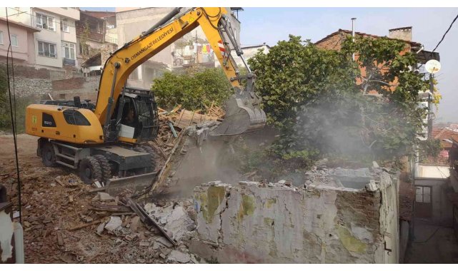 Osmangazi'den nefes aldıran yıkım