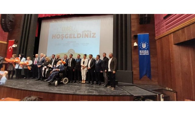 Bursa Özel Eğitim Kurumları Derneği'nden anlamlı program