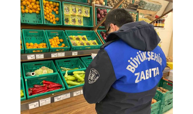 Bursa'da zincir marketler mercek altında