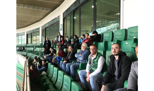 Bursaspor'a engelli bireylerden destek