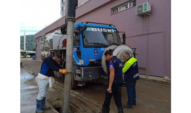 BUSKİ ekipleri Antalyalıların hizmetinde
