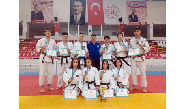 Osmangazili judocular 1. Lig'de