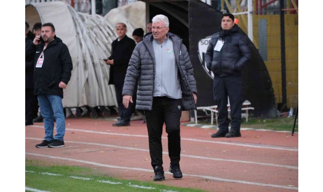 Tahsin Tam'ın yerine gelen İsmail Ertekin 6 maçta 4 puan elde etti
