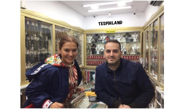 Ünlülerin tespihçisi...Tanesi 35 bin dolar