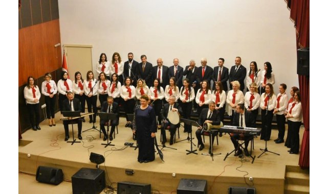 Yenişehir'de öğretmenlerden muhteşem konser