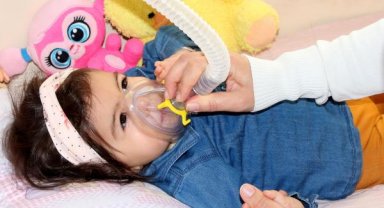 10 yıl sonra gelen çocuk sevincine SMA engeli