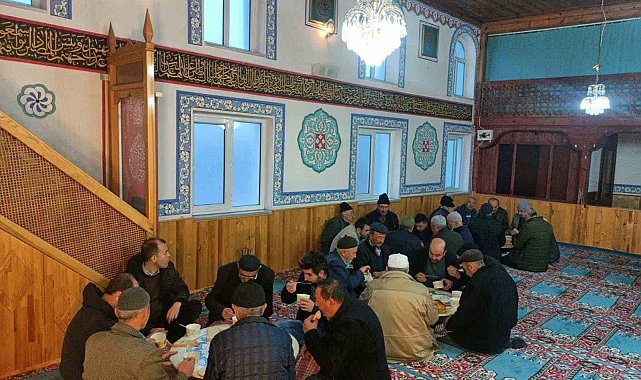 5 köyün sakinleri namazda buluştu