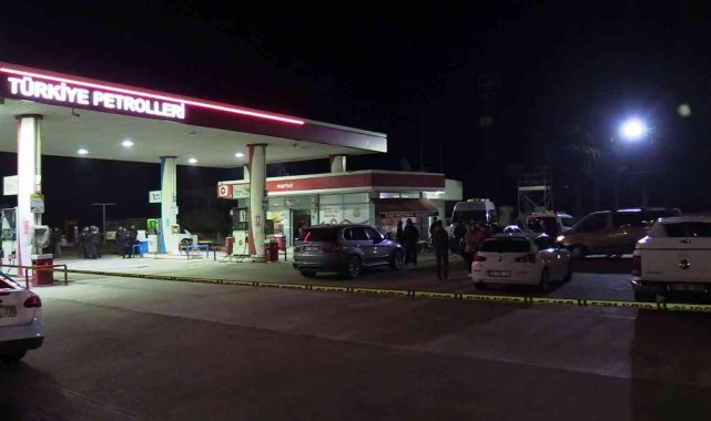 Adana'da akaryakıt istasyonuna kalaşnikoflu saldırı: 1 ölü