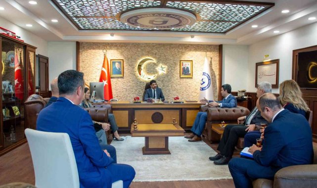 ADÜ Rektörü, Didim Kaymakamı Kuruca'yı ağırladı