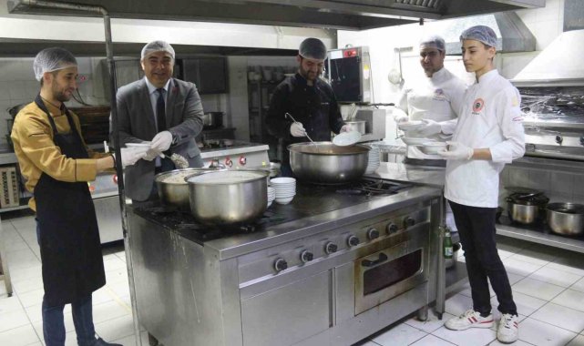 Afyonkarahisar'da 28 bin öğrenciye ücretsiz yemek verilecek