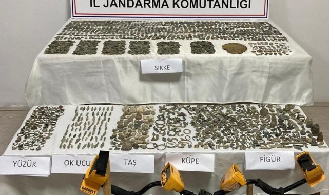 Afyonkarahisar'da binlerce tarihi eser ele geçirildi