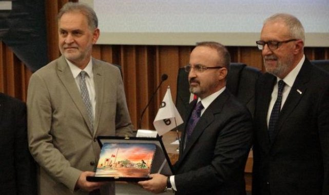 AK Parti'li Turan: Hangi Türkün uzaya gideceği belli oldu, 6'lı masanın adayı belli olmadı