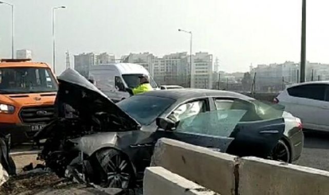 Alkollü sürücü, otomobille bariyere çarptı: 1 ölü, 1 yaralı