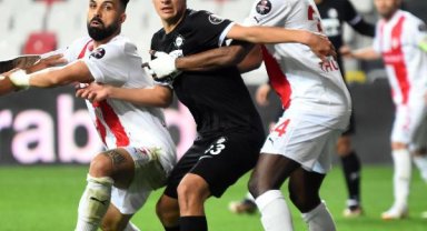 Altay'da Efe pazarlığı