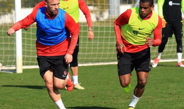 Antalyaspor'da transfer hareketliliği