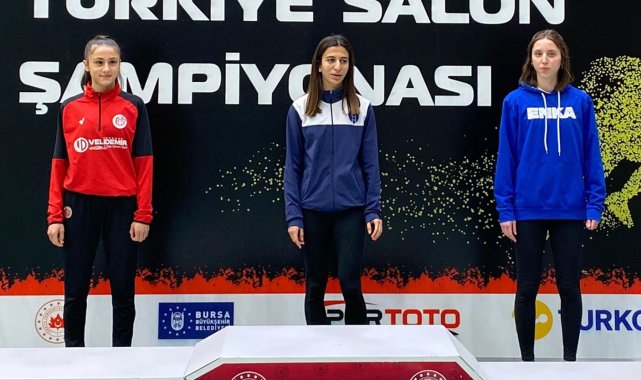 Antalyasporlu genç atletler Bursa'da kürsüde