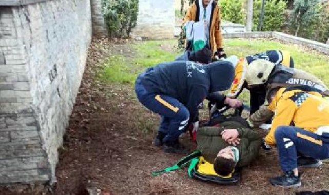Avcılar'da parktaki su kuyusuna düşen çocuğu itfaiye kurtardı