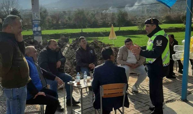 Aydın'da traktör sürücüleri bilgilendirildi