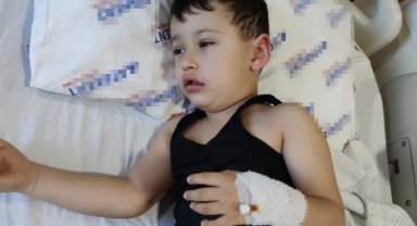 Bademcik ameliyatına giren çocuğun bademciklerini almayı unuttular