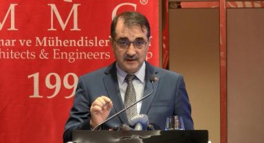 Bakan Dönmez: Enerji bağımsızlığı petrol ve doğalgaz keşiflerindeki başarıya bağlı
