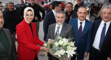 Bakan Nebati: İktisat Kongresi hassasiyetimiz cumhuriyet kazanımlarına verdiğimiz önemin ifadesi