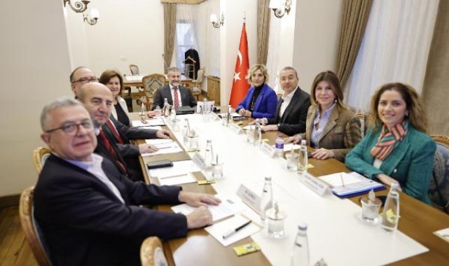 Bakan Nebati, Turizm İstişare Kurulu Üyeleri ile görüştü