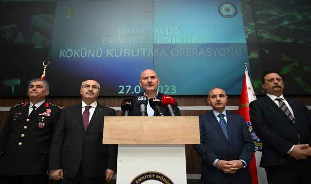 Bakan Soylu, İzmir'deki Kökünü Kurutma Operasyonu'na ilişkin açıklama yaptı: