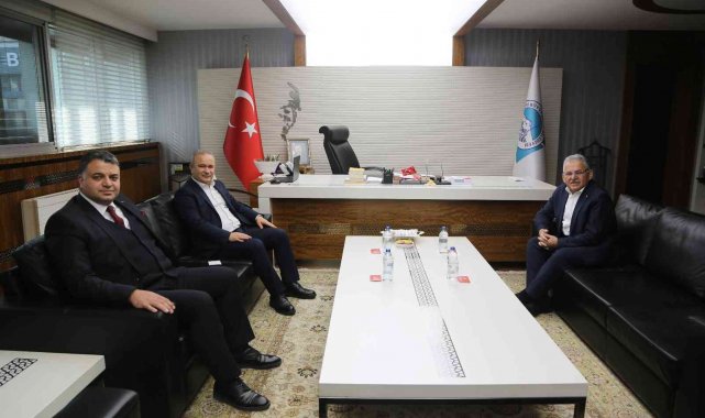 Başkan Büyükkılıç'tan 'Akkışla' istişaresi