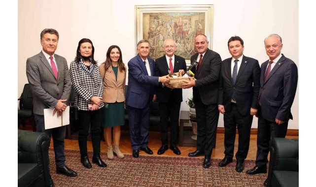 Başkan Sertaslan: "Genel Başkanımız yaptığımız projeleri beğendi"