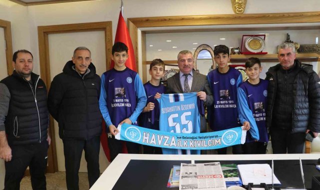 Başkanı Özdemir: "Daha çok başarılı sporcu yetiştireceğiz"