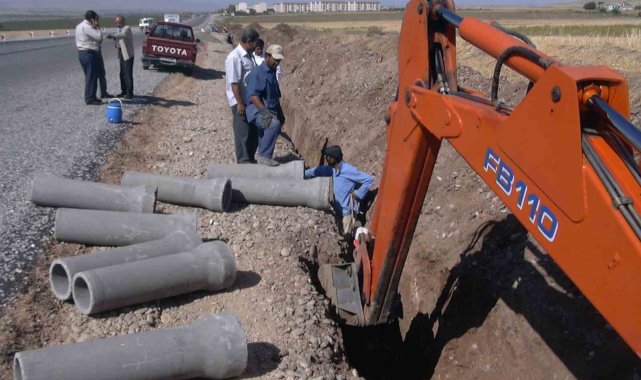 Batman'da 1 yılda 100 bin 516 metre altyapı çalışması gerçekleştirildi