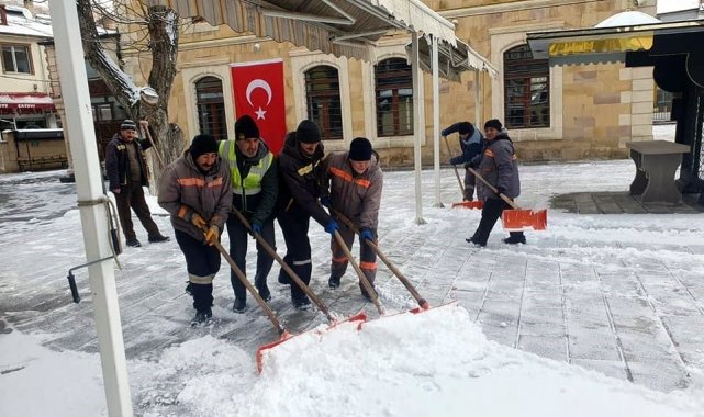 Bayburt'ta karla mücadele çalışması