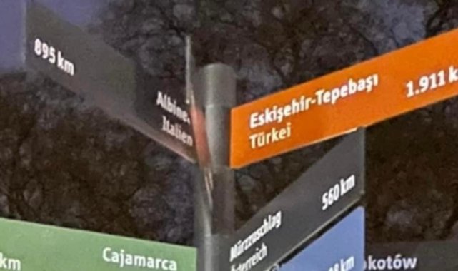 Berlin'de dikkat çeken Eskişehir tabelası