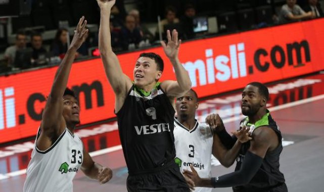 Beşiktaş Emlakjet - Manisa Büyükşehir Belediyespor: 73-76