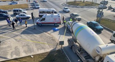 Beton mikserinin çarptığı yaya öldü; operatör gözaltında