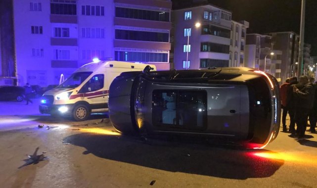 Bilecik'te alkollü sürücünün karıştığı kazada şans ederi yaralanan olmadı