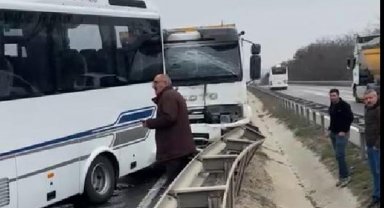Bilecik'te zincirleme kaza: 11 yaralı