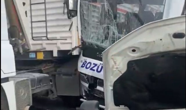 Bilecik'te zincirleme trafik kazası: 11 yaralı
