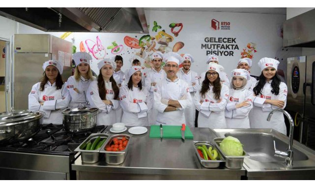BTSO Mutfak Akademi'de yeni dönem eğitimleri başlıyor