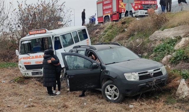 Çarpışan araçlar tarlaya uçtu: 7 yaralı