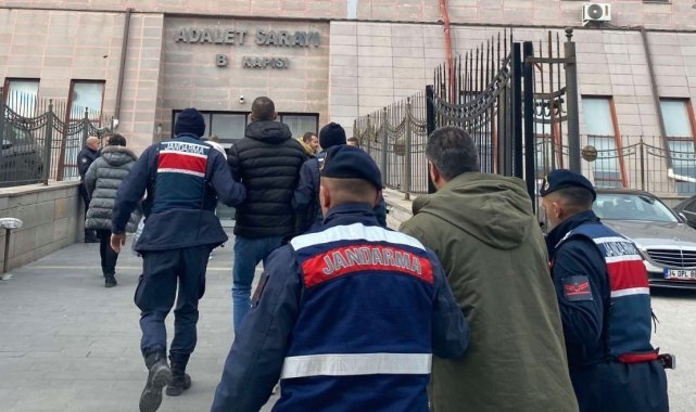 Cinayet şüphelisi 2 kişi jandarma ekiplerince yakalandı
