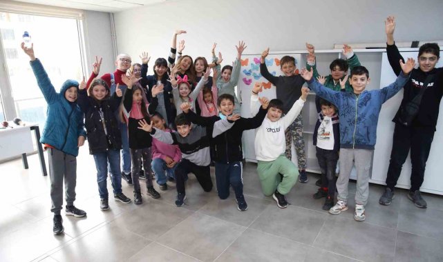 Çocuklar önce ritim tuttu sonra drama eğitimi aldı