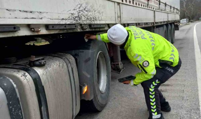Denetime takılan 12 sürücüye 23 bin 666 lira ceza