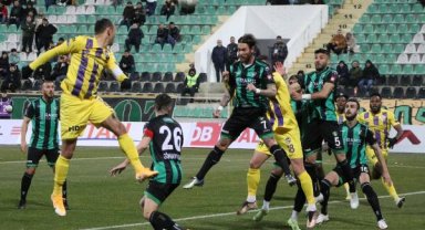 Denizlispor'a golcüsünden kötü haber
