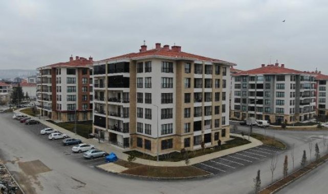 Depremde hamile eşi ile çocuğunu kaybetmişti: Bir hayatı orada gömdük