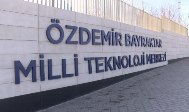 Emekli Astsubaylar Derneği'nden BAYKAR önünde açıklama