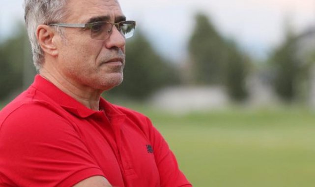 Ersun Yanal: Şampiyonluk yarışı Fenerbahçe ve Galatasaray arasında kızışmış bir şekilde sürecek